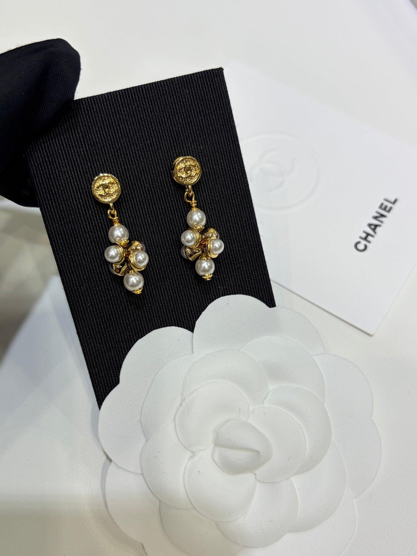 Chanel 2026 Double C Gold Bean Pearl Grape Earrings