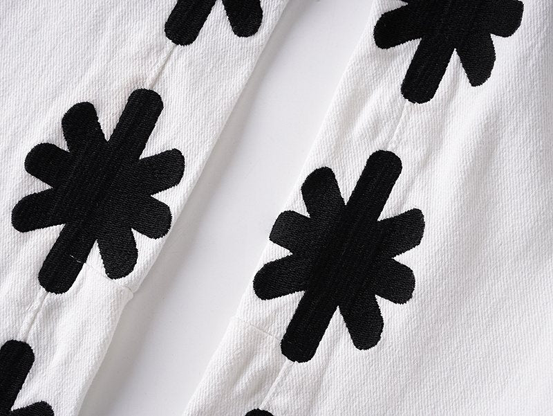 LOSTSHDWS Flower Graphic Flared Jeans — detail
